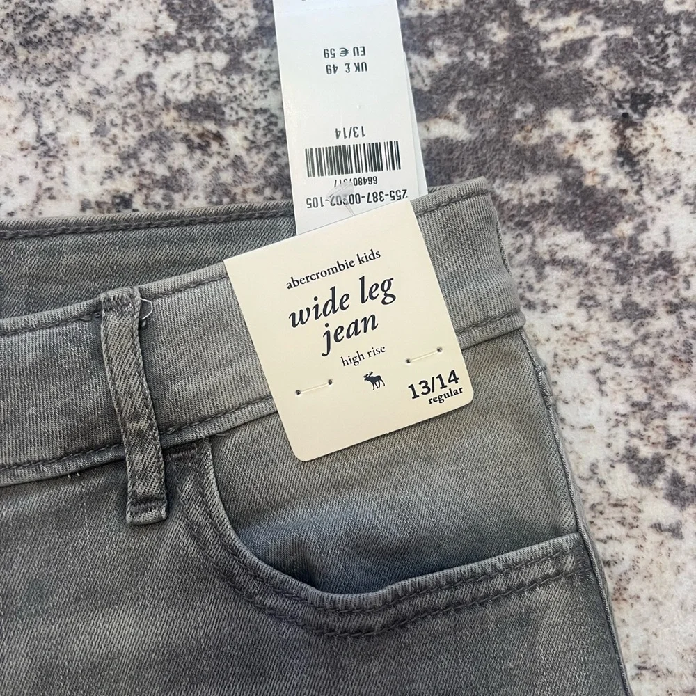 Abercrombie kids Light Grey High-Rise Wide Leg Jeans - Picture 3 of 7